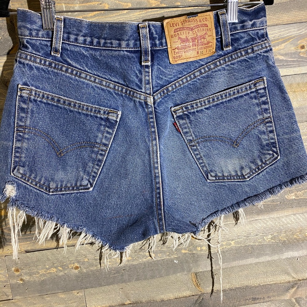 Levi high waist shorts - Picture 4 of 10